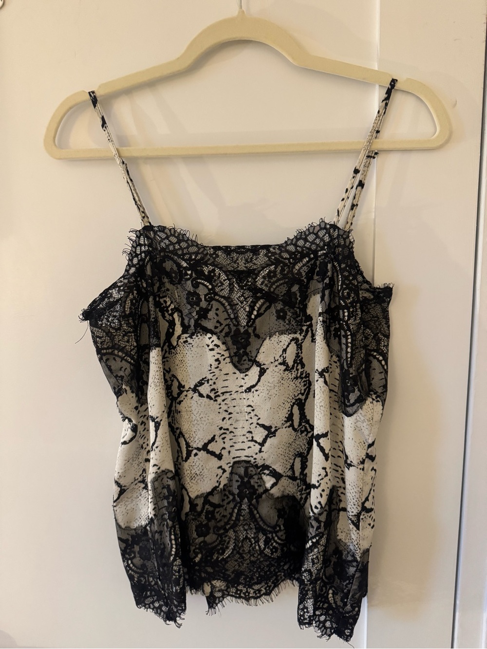 Storia Black & White Lace-Trim Snake-Print Cami Top